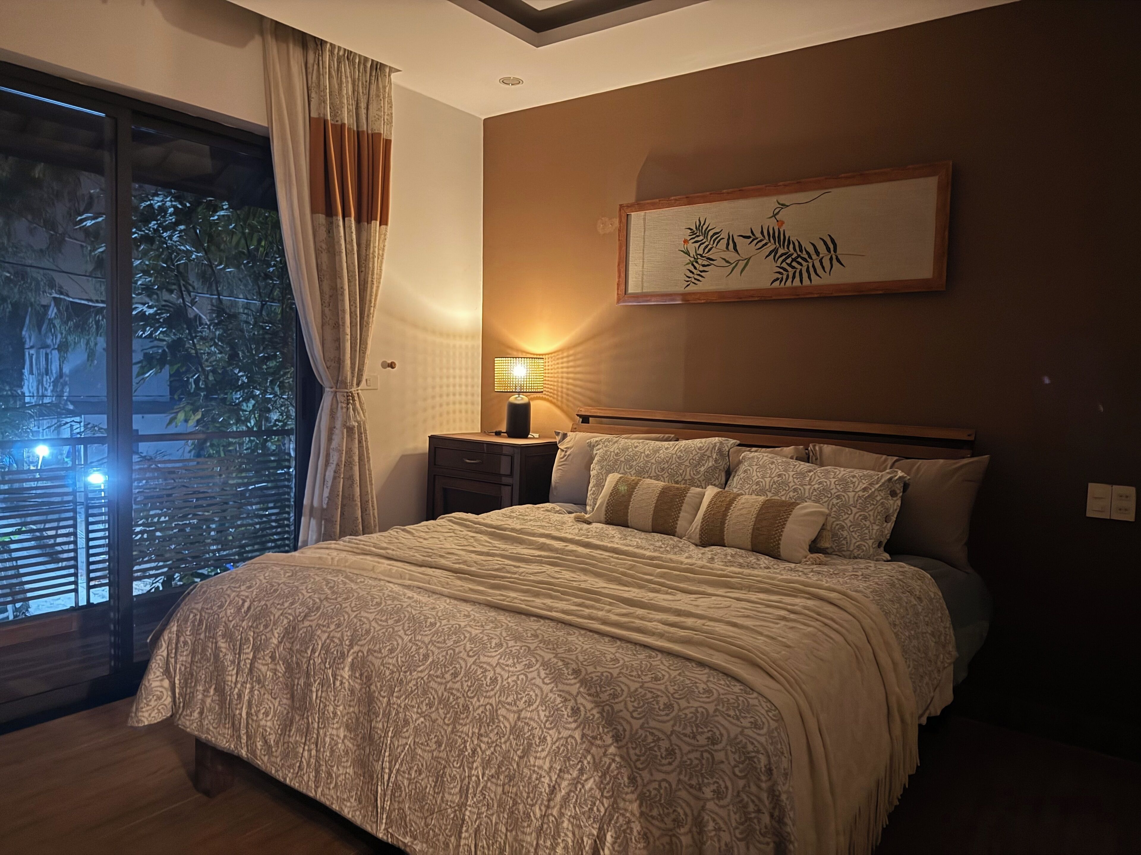 3 bedrooms, WiFi, bed sheets