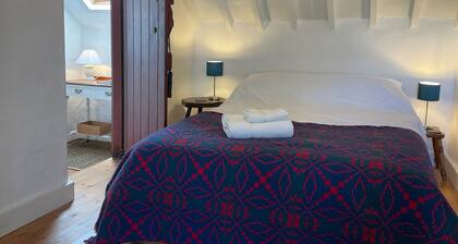 Pen y Graig - The Loft B&B