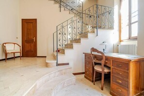 Luxury Apartment, Balcony, Courtyard View | Interior - Terrazze Di Cesy (Brescia)