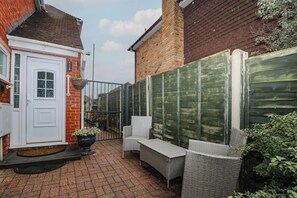 Terrace/patio - The Annex (Slough)