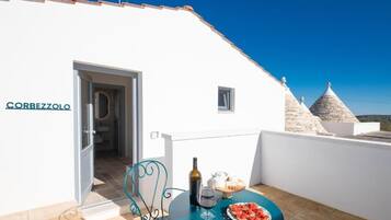 Suite, vue vallée | Restauration extérieure