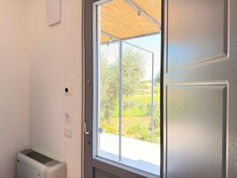 Habitación cuádruple estándar, patio