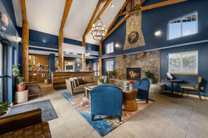Lobby - 2BR Riverside Condo - Pool, Hot Tub, Game Room (Estes Park)
