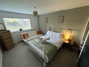 2 Schlafzimmer, Bügeleisen/Bügelbrett, kostenloses WLAN