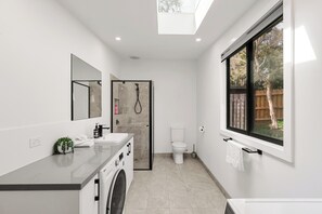 Shower, hair dryer, towels, soap - Beachside Escape | 100m to Beach | Walk to Cafés (Cowes)
