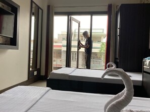 Twin Room, Balcony, Garden View