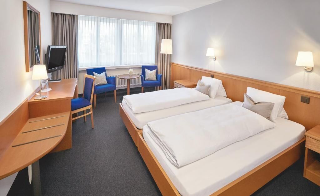 Twin Room, River View