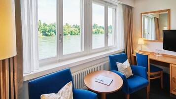Twin Room, River View | Dining