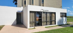 Exterior detail - Sleeps 10 Direct Beach Heated Pool (South Padre Island)