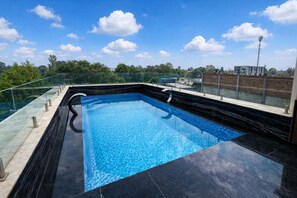 Pool - The Eco Satva Ayodhya-5 km from Panchkoshi Parikrama (Ayodhya)