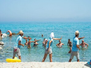 Beach - Apartment in Tourist Village with Swimming Pool and Private Beach (Parghelia)