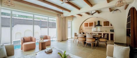 Villa | Living area