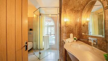 Villa | Badezimmer