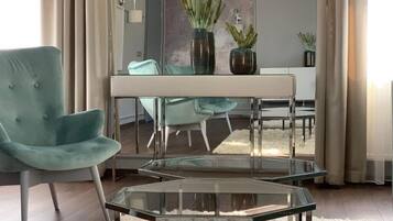 Appartamento Deluxe, vista città | Interni