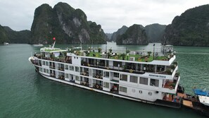 Front of property - Halong Deluxe 1 Cruise  (Ha Long)