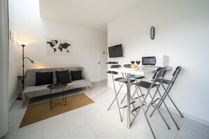 Interior - Wave Dream by BLVE Homes, La Santa (La Santa)