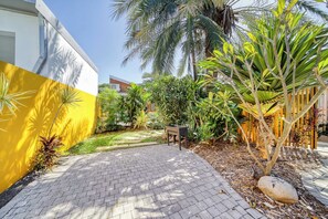 Property grounds - L'Oasis des Colibris – Tiny House & Spa in L'Étang-Salé (L'Étang-Salé)