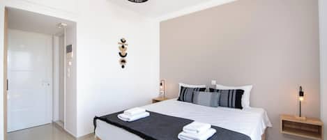 Double or Twin Room, Mountain View