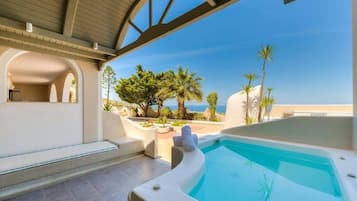 Family Quadruple Room, Hot Tub | Terrace/patio