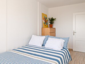 3 bedrooms, iron/ironing board, travel cot, free WiFi - Casa Da Roca Medano - Beach House & Terrace (Granadilla de Abona)