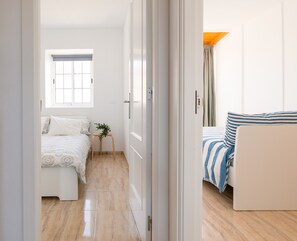 3 Schlafzimmer, Bügeleisen/Bügelbrett, Reisekinderbett, kostenloses WLAN
