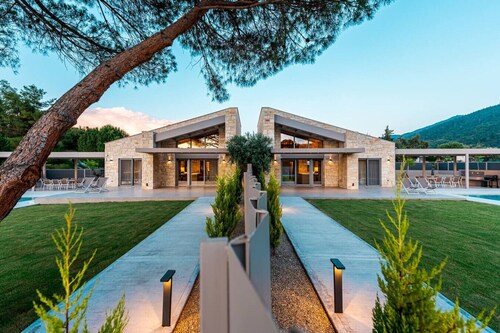 Terra Petra Luxury Villas - Luna Villa