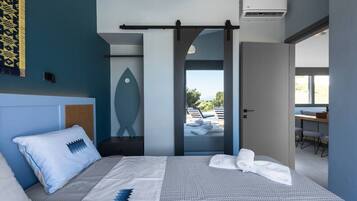 3 chambres, fer et planche à repasser, Wi-Fi, draps fournis