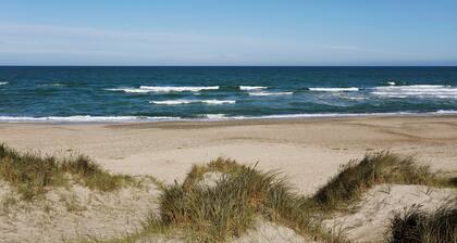 Room-stone Mountain Garden Pod
