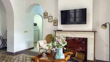 Family Apartment, Balcony, City View