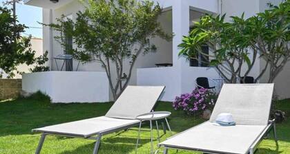 Antonia - Charalampos: Boutique Cretan Apartments Just Steps from Plakias Beach