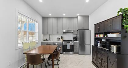 Elizabeth Central 3Kings Parking MUN Hospital Mall