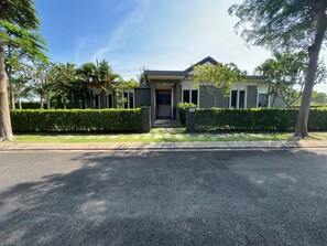 Villa | Exteriör