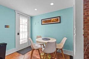 Dining - Colonial Row 3B, Off-Street Parking, Private Patio (St. John's)