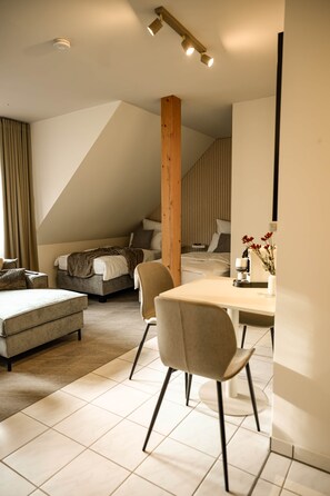 Room - SECHSER - Easy Apartment (Spalt)