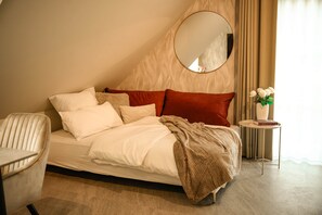 1 bedroom, travel crib, free WiFi, bed sheets - DREIER - Cozy Apartment (Spalt)