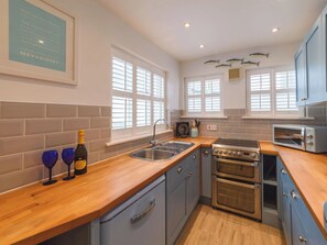 Microwave, oven, dishwasher