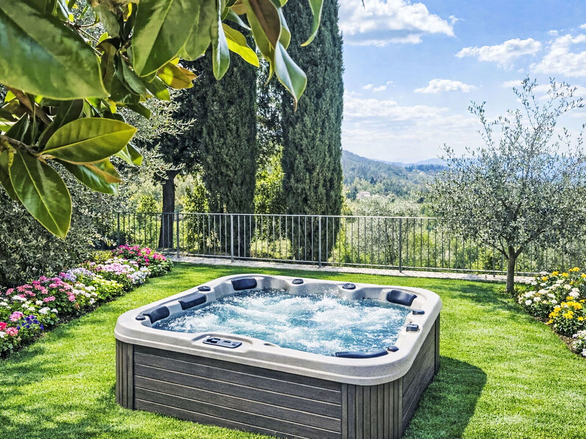 Outdoor spa tub