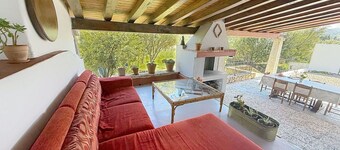 Magnifique maison de vacances privée pour 6 personnes avec climatisation, TV et vue panoramique