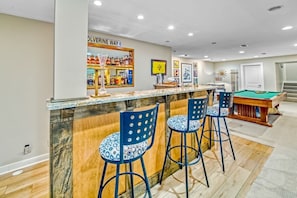 Bar (in der Unterkunft)