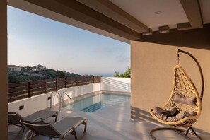 Pool - O-Cyanea Villa: Luxurious 4-Bedroom Retreat with Heated Pool in Kournas (Paralia Kourna)