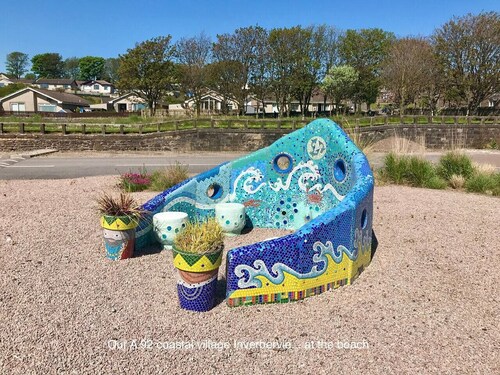 Driftwood - A coastal experience by the sea.