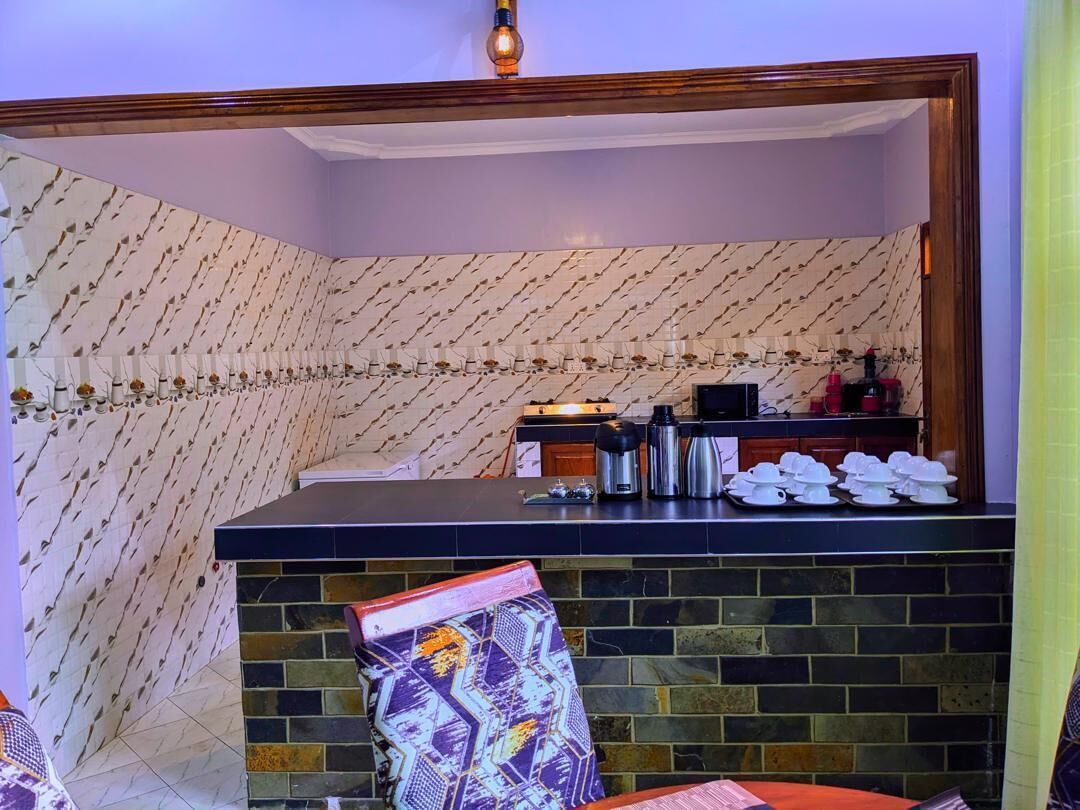 Enkeltrom, balkong, hageutsikt | Innvendig