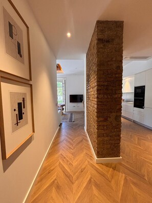 3 bedrooms - Elegant 3BD Apartment in Malaga Plaza Marina II (Málaga)