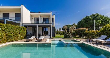 Villa AMMA | Pool & Jacuzzi by PikHost