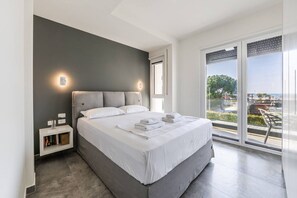 Room - Villa AMMA | Pool & Jacuzzi by PikHost (Plazhi San Pietro)