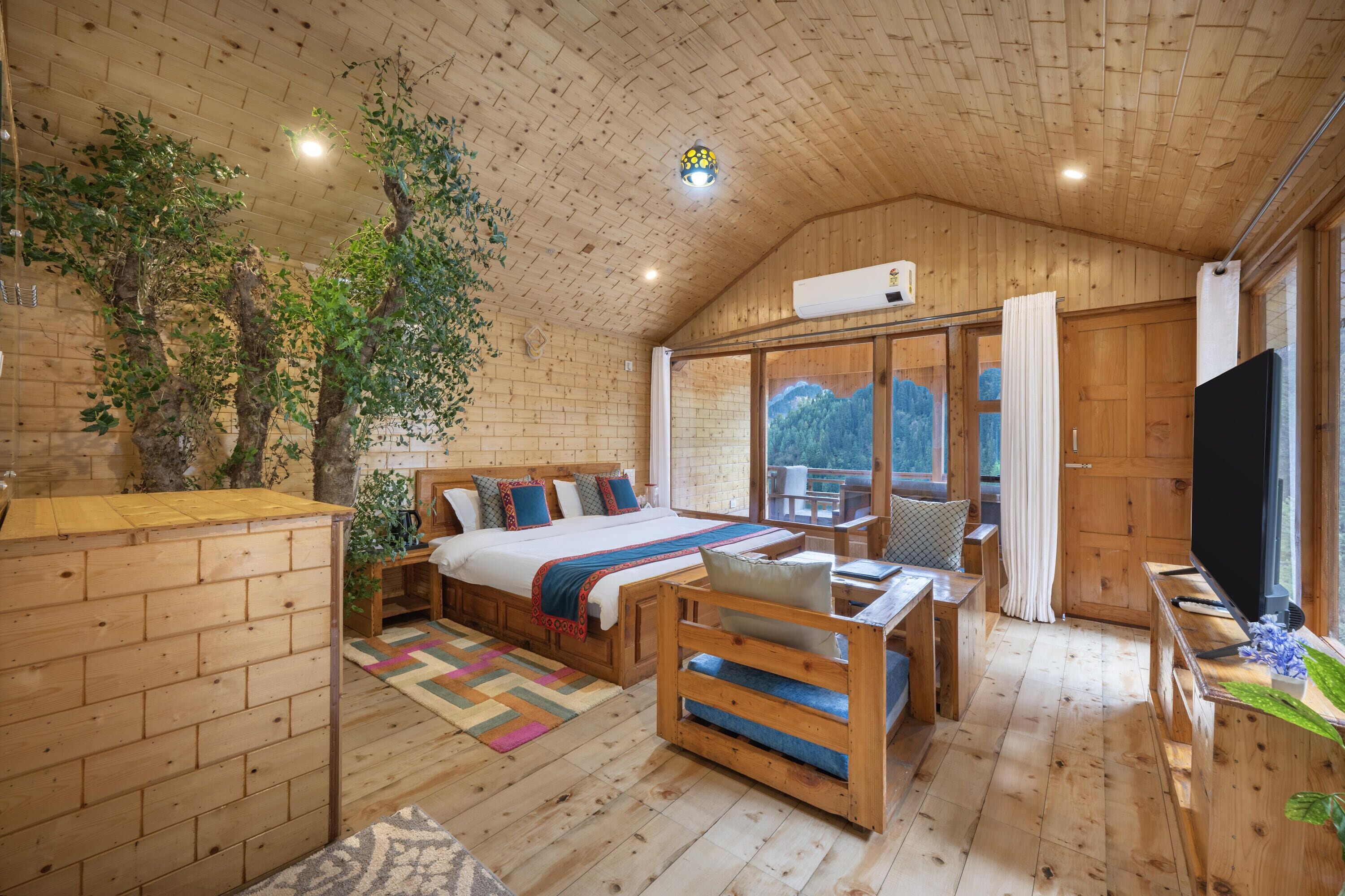 Rom – deluxe, balkong, dalutsikt