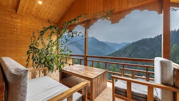 Chambre Deluxe, balcon, vue vallée | Balcon