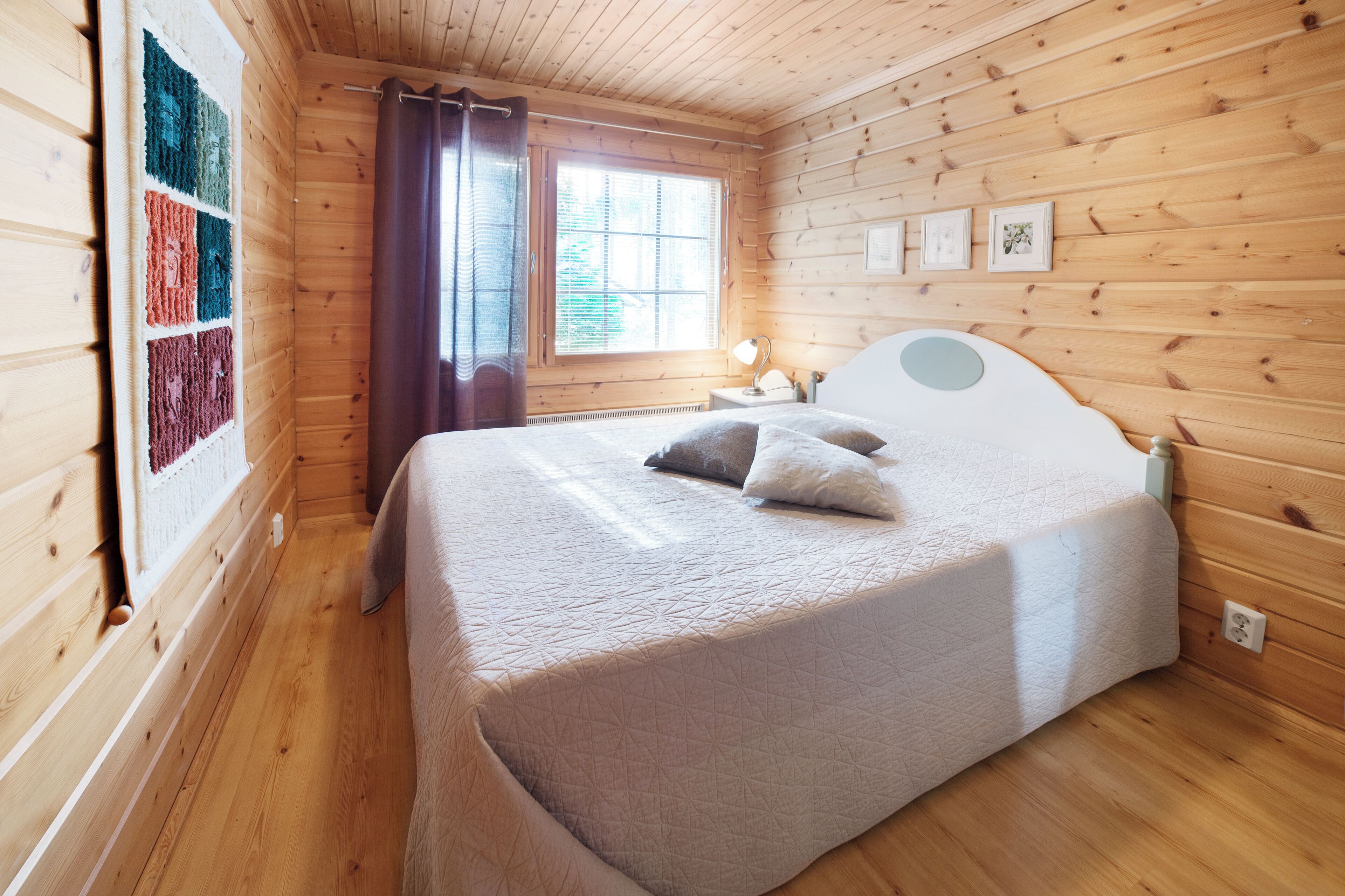Huoneisto, 3 makuuhuonetta, sauna (Kreivi) | Ylelliset vuodevaatteet, Tempur Pedic -patjalliset sängyt