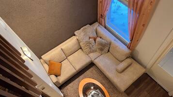 Deluxe-huoneisto, näköala puistoon | Oleskelualue