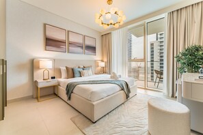 1 bedroom, in-room safe, iron/ironing board, free WiFi - 1BR Overlooking the Sea in Prime Waterfront Location with Private Beach Access (Dubai)
